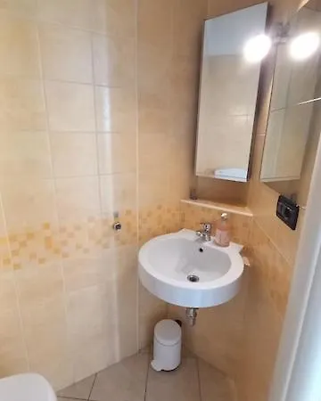 בית הארחה Flat In Center פאדובה